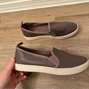 Koolaburra‎ by Ugg Kellen Slip On Purple Shoes 8